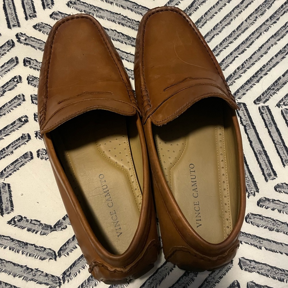 Men’s Vince Camuto Loafers size 9.5